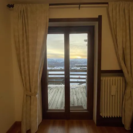 Royale By Mountainhouses Apartment *